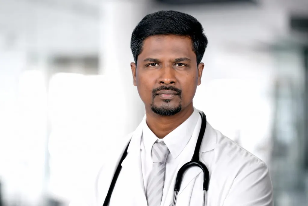 Dr. Vinoth K